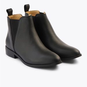 Classic Chelsea Boot 8.5